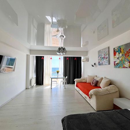 Done Kandybone Apartments Burlach'ya Balka Екстериор снимка