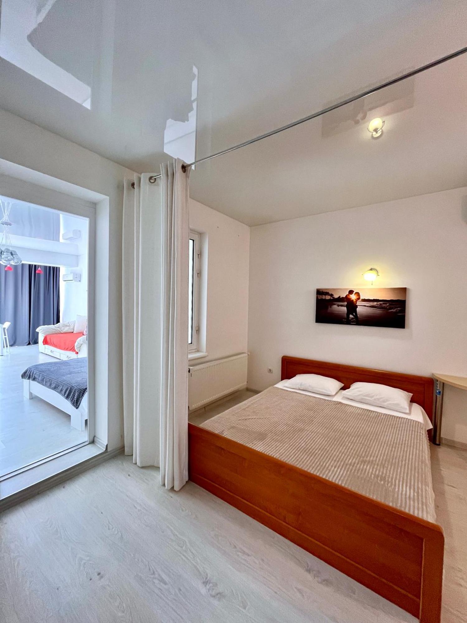 Done Kandybone Apartments Burlach'ya Balka Екстериор снимка