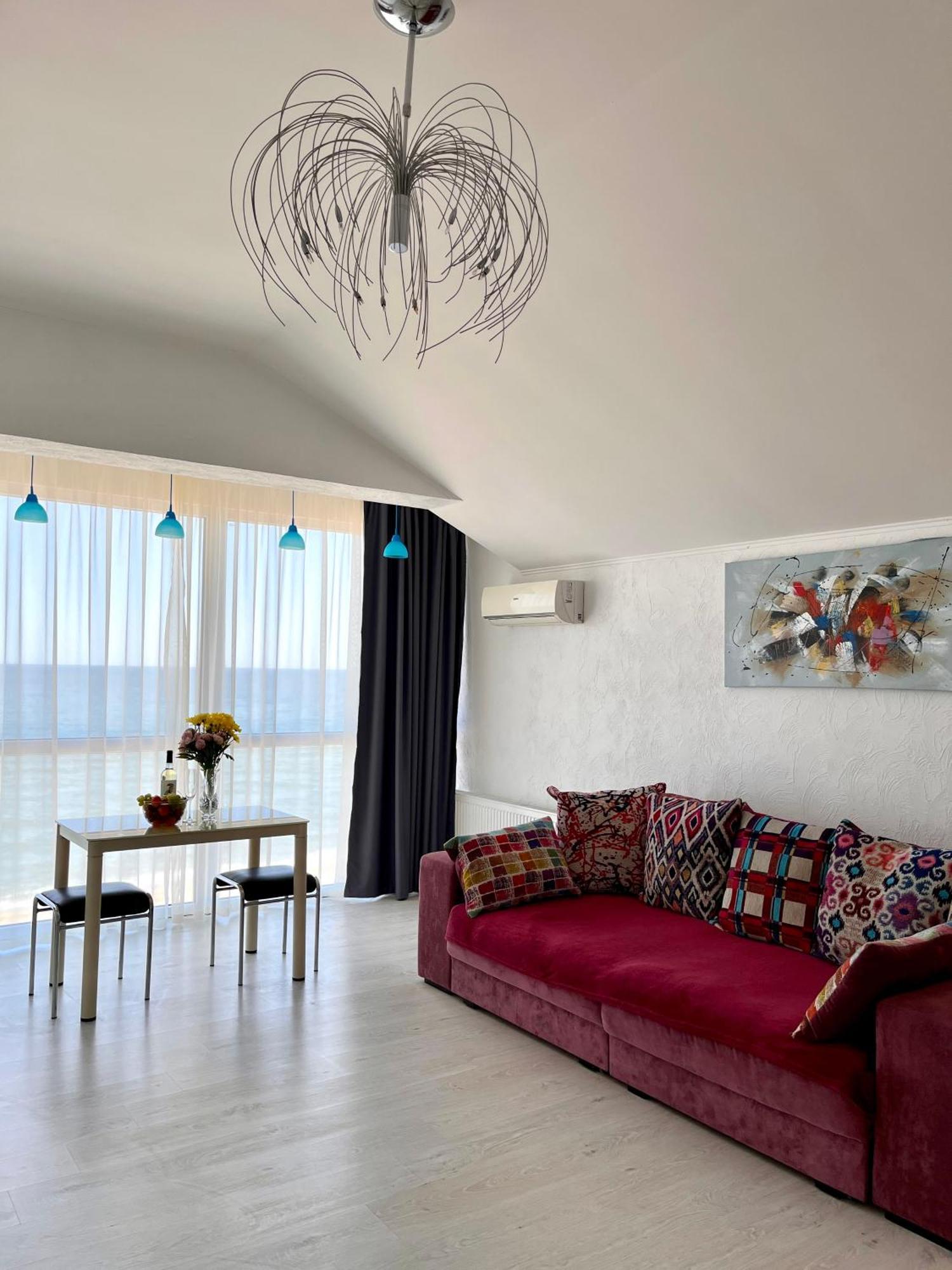 Done Kandybone Apartments Burlach'ya Balka Екстериор снимка